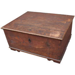 Used Primitive Pine Toolbox/Chest