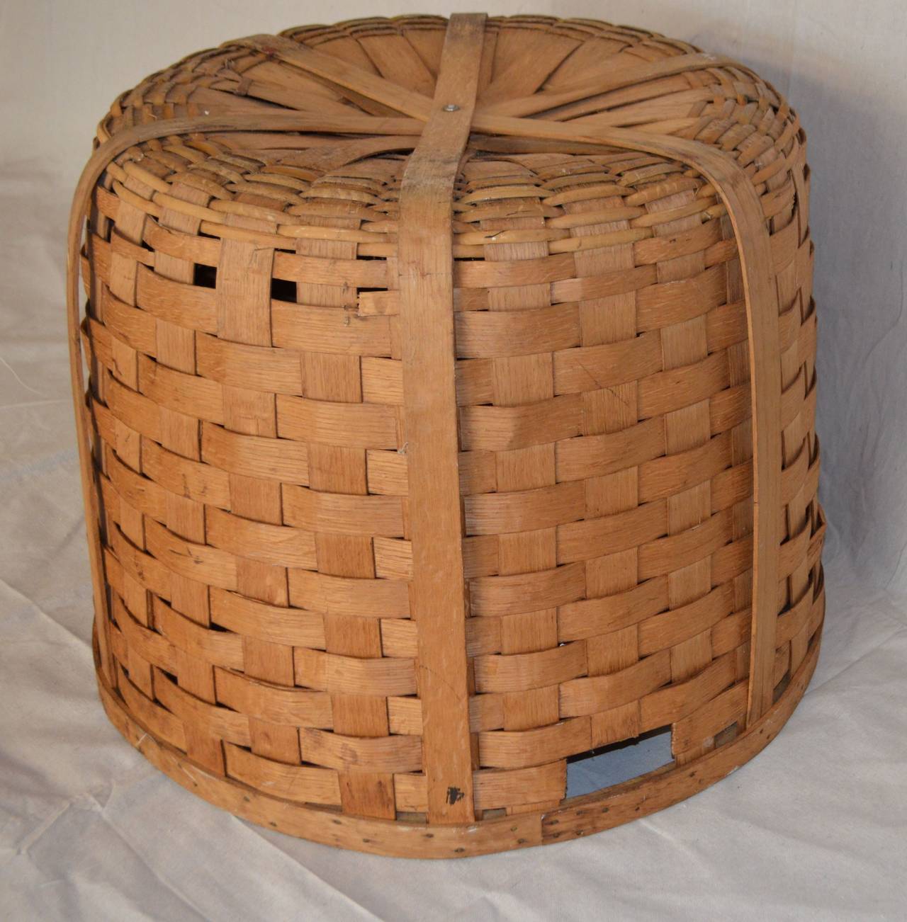 Basket of Woven Wooden Slats with Cut-Out Handles, 27-inch Diameter In Excellent Condition In Madison, WI