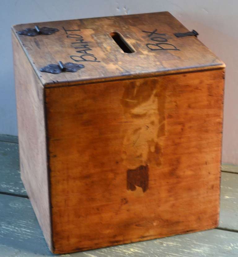 Ballot Box Hand-made of Wood with Padlock and Key In Good Condition In Madison, WI
