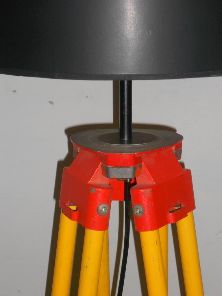 Surveyor's Tripod as Adjustable Floor Lamp In Good Condition In Madison, WI