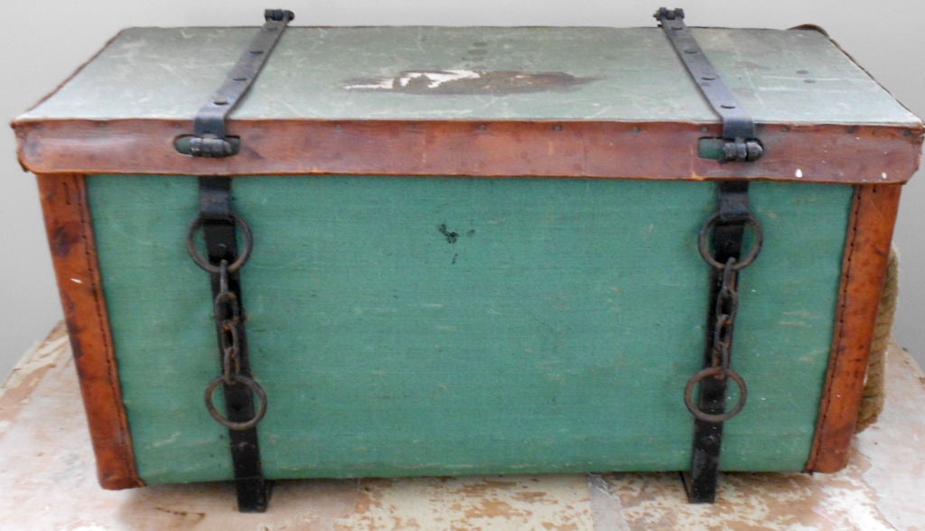 American Army Medical Chest For Treatment In The Field
