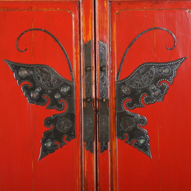 Antique Red Chinese Lacquered Cabinet/Armoire with Ornate Butterfly Hardware In Excellent Condition In Round Top, TX