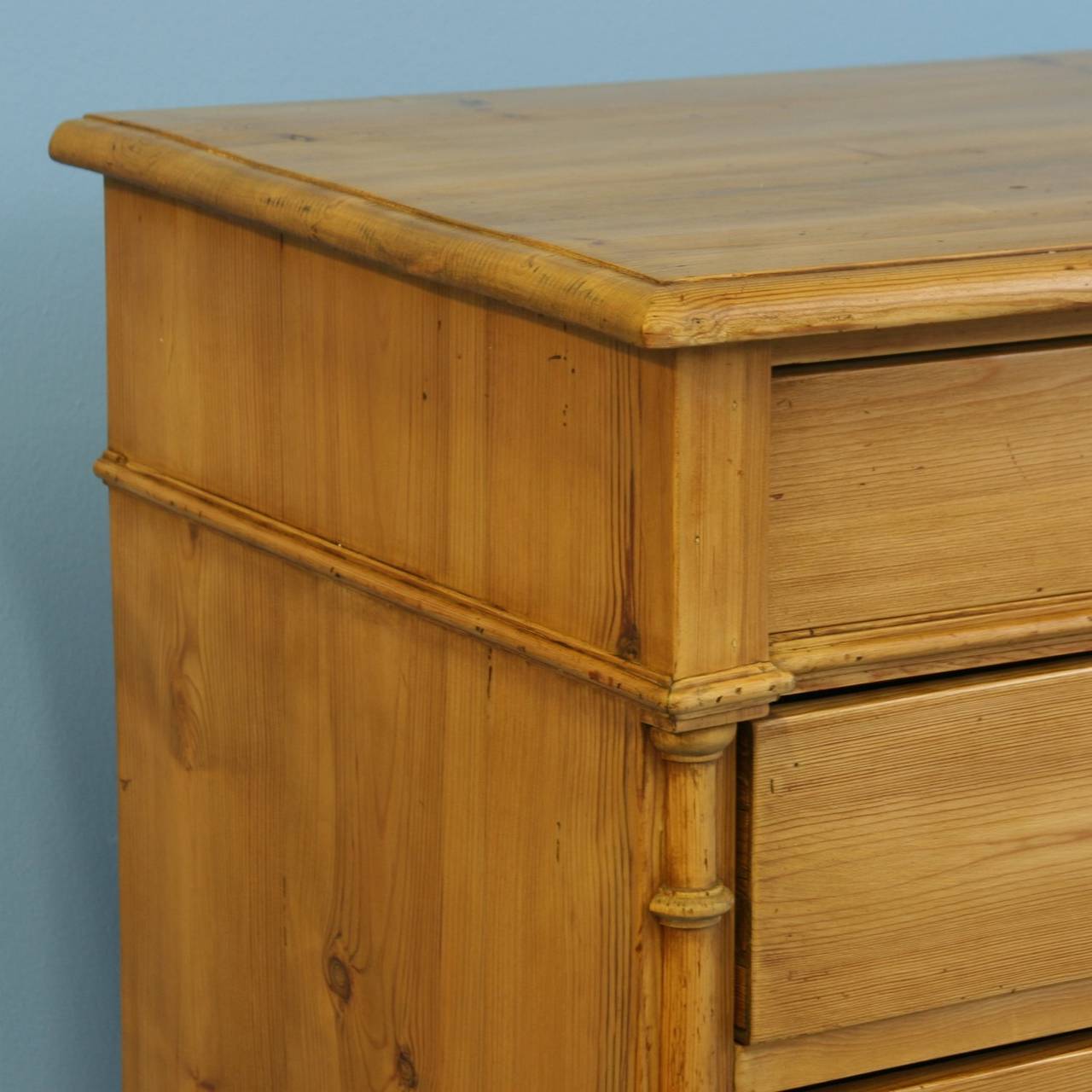 Antique Pine Chest of Drawers with Turned Column Details, Denmark circa 1880 In Excellent Condition In Round Top, TX