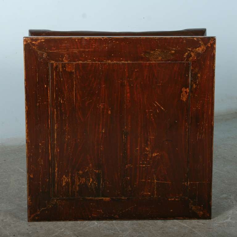 Antique Chinese Laquered Square Coffee Table, circa 1770-1800 4