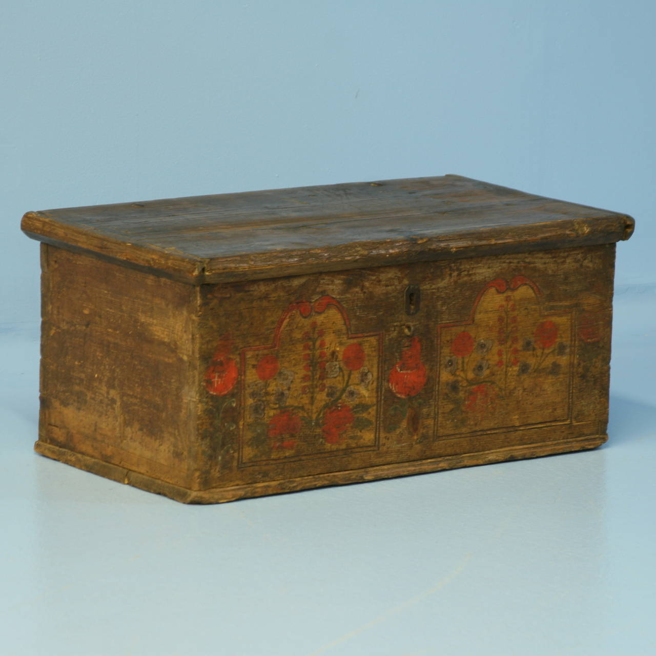 Antique Original Painted Flat Top Trunk, Romania circa 1840-60