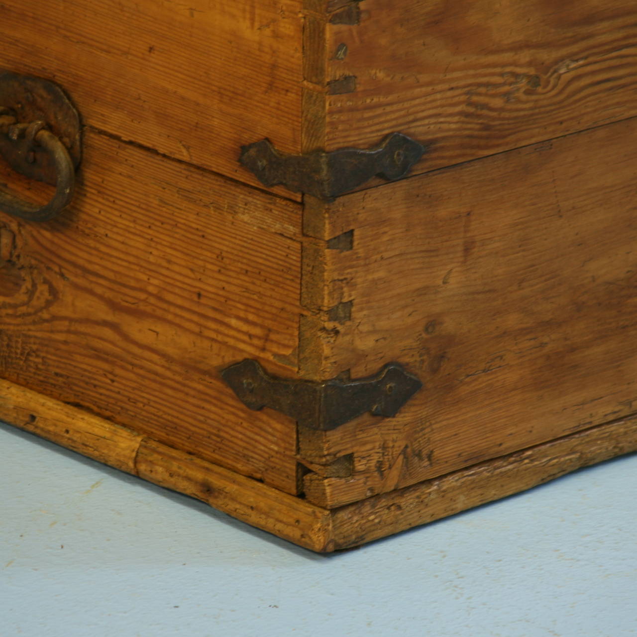 Antique Pine Trunk with Hand-Wrought Iron Details, circa 1800's In Good Condition In Round Top, TX