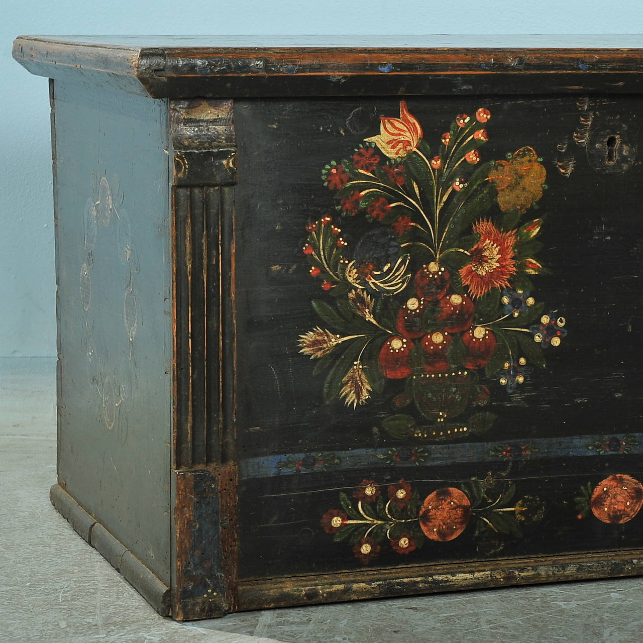 19th Century Antique Original Black Painted Flat Top Trunk Perfect Coffee Table, circa 1840