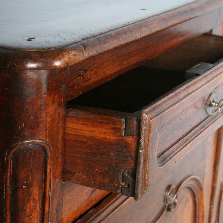 Louis XV French Buffet Sideboard circa 1800 In Excellent Condition In Round Top, TX