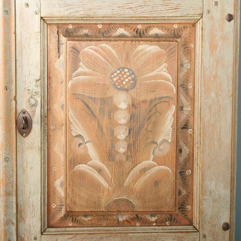 Antique Original Painted Swedish Cabinet Cupboard dated 1792 In Excellent Condition In Round Top, TX
