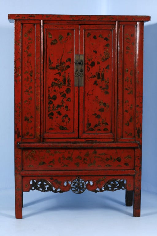 PAAR:: rot lackierte chinesische Schränke:: um 1770