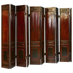 Striking Set of Antique Chinese Lacquered Ten-Panel Screens, circa 1800-1820