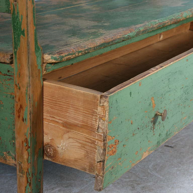vintage green bench