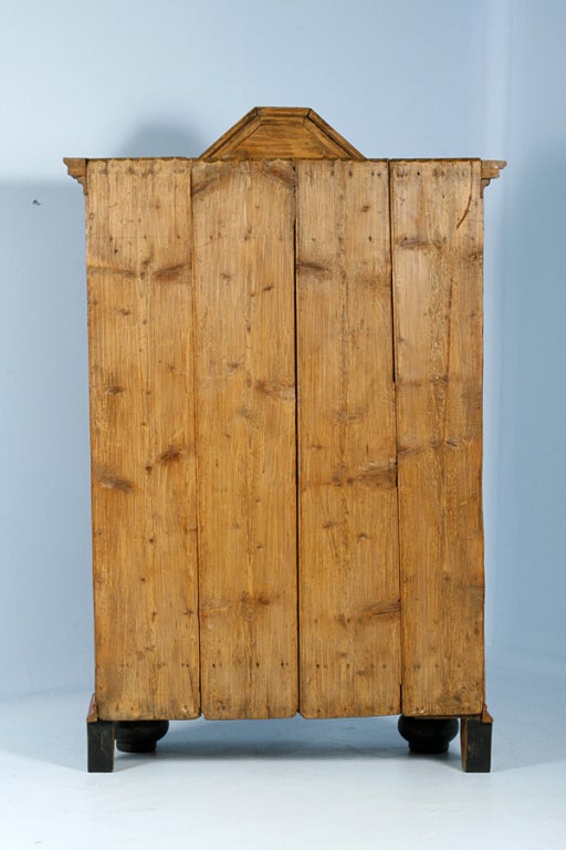 Original Painted Bavarian Armoire 1