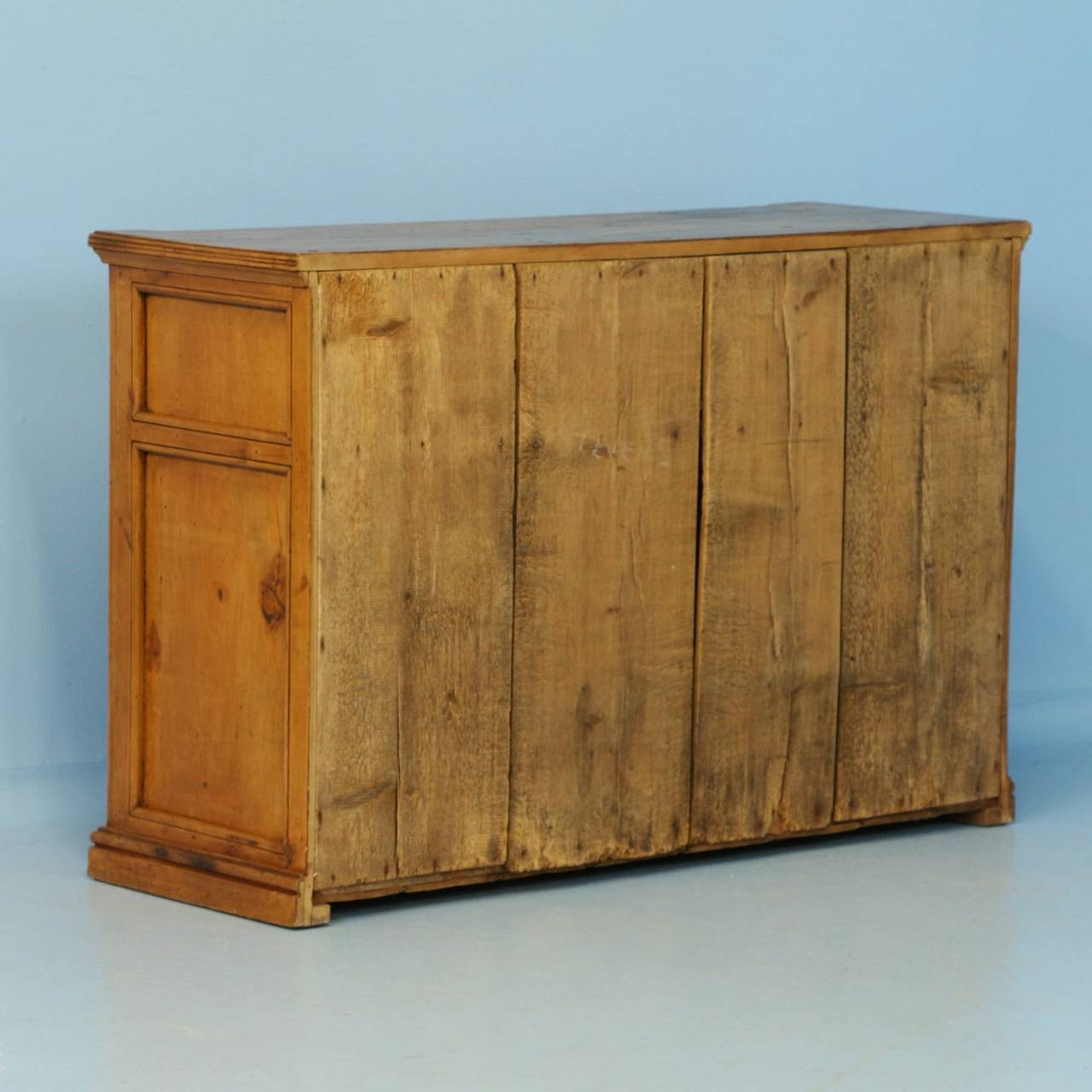 Antique Pine Buffet Sideboard, England, circa 1850 In Excellent Condition In Round Top, TX