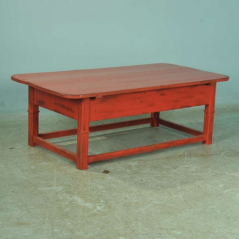 Antique Red Painted Coffee Table, Denmark, circa 1880 3