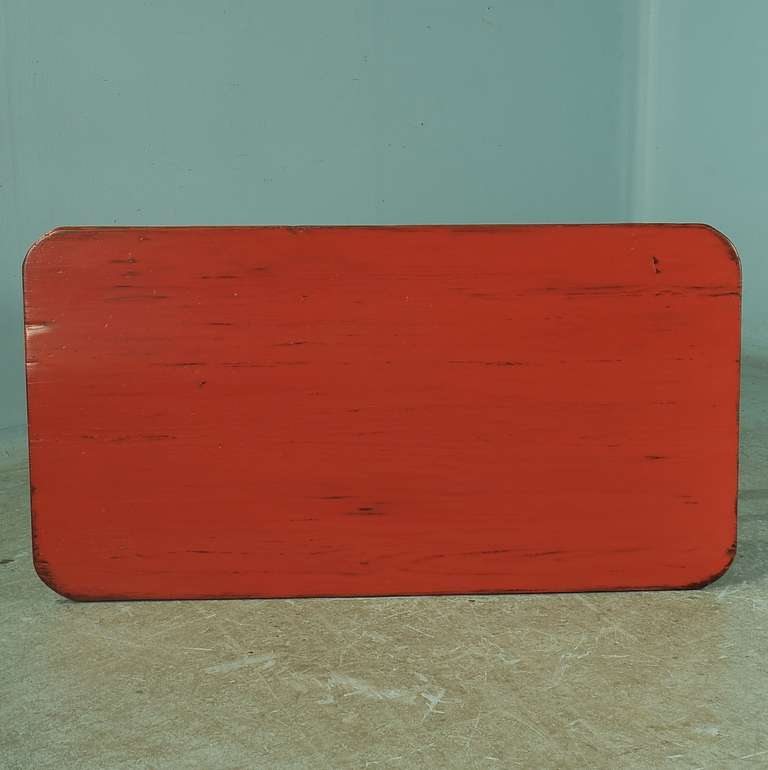 Antique Red Painted Coffee Table, Denmark, circa 1880 4