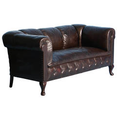 Kleines Chesterfield-Sofa im Vintage-Stil:: England:: ca. 1920 - 1940
