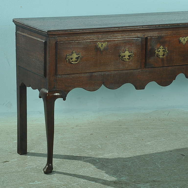 Antique Queen Anne Console Table/Welsh Dresser, England, circa 1800s In Excellent Condition In Round Top, TX