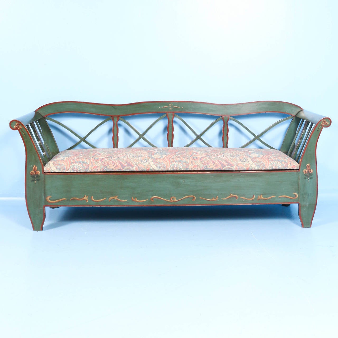 Antique Original Painted Green Swedish Bench, circa 1840-1860 In Excellent Condition In Round Top, TX