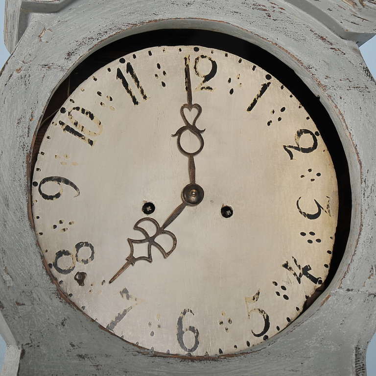 Antique Swedish Mora Grandfather Clock, circa 1820 In Excellent Condition In Round Top, TX