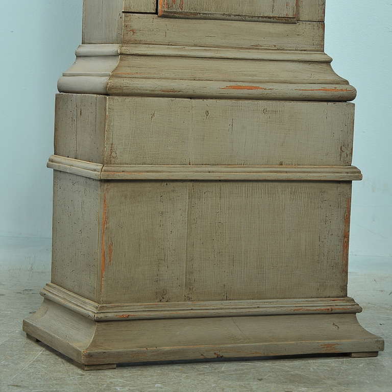 grandfather clock grey