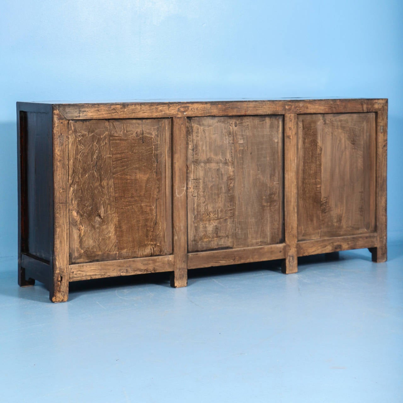 Antique Brown Lacquered Chinese Sideboard, circa 1840 In Good Condition In Round Top, TX