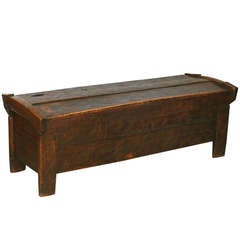 Antike lange geschnitzte Truhe:: Rumänien um 1850