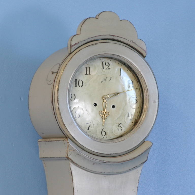 Pine Antique Swedish Gray Mora Grandfather Clock, circa 1820-1840