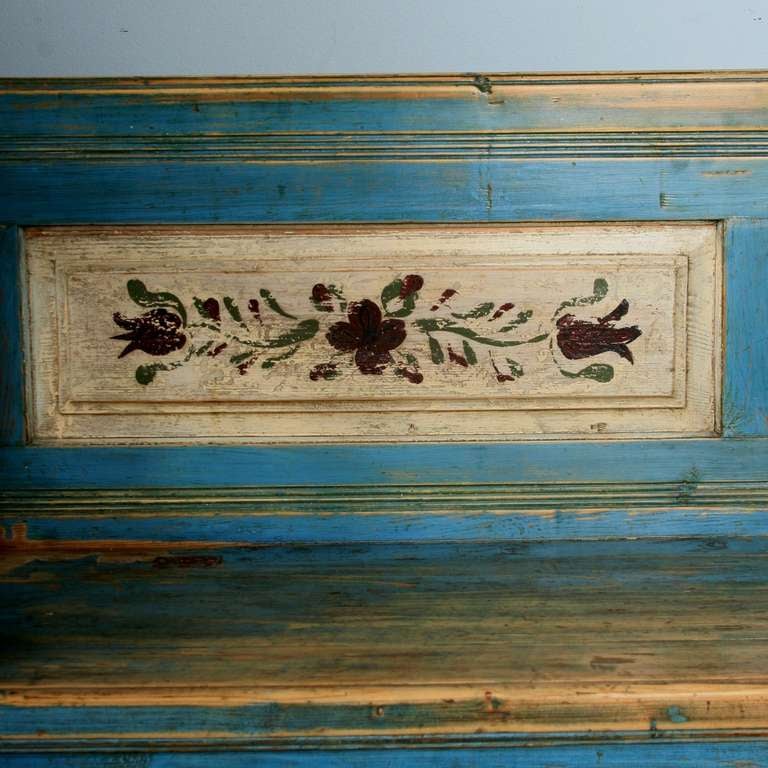 Antique Original Painted Small Romanian Bench with Storage In Excellent Condition In Round Top, TX