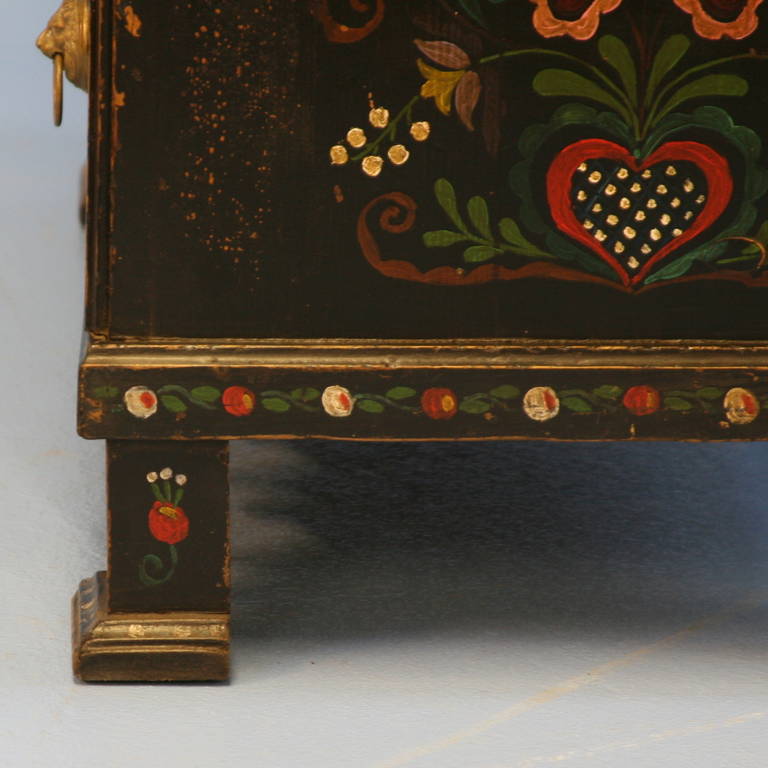 Antique Highly Painted Black Chest of 3 Drawers, Romania circa 1890 4