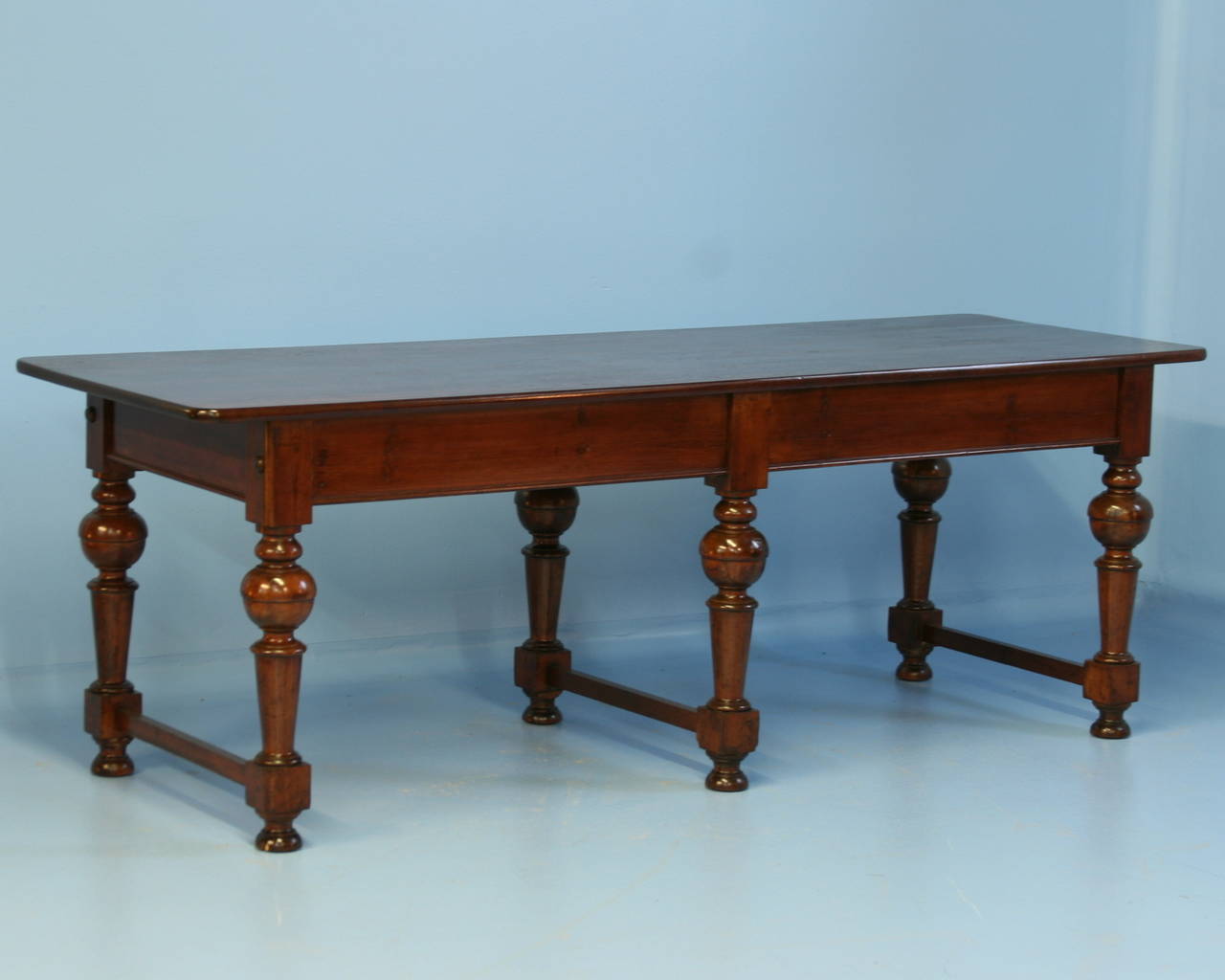 antique 6 leg table