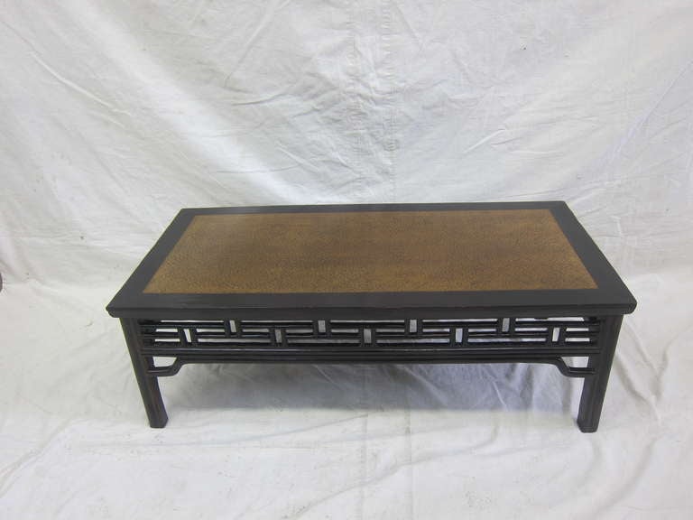 19th Century Chinese Low Table In Excellent Condition In New York, NY