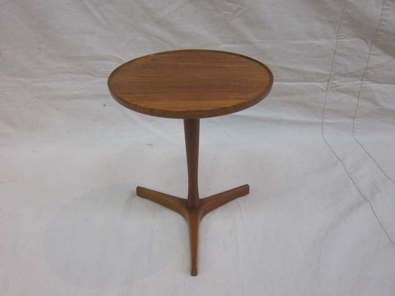 Hans Andersen Teak Side Table by Artex. 
Round top with tripod base on pedistal.  Solid Teak Wood 
Excellent condition.