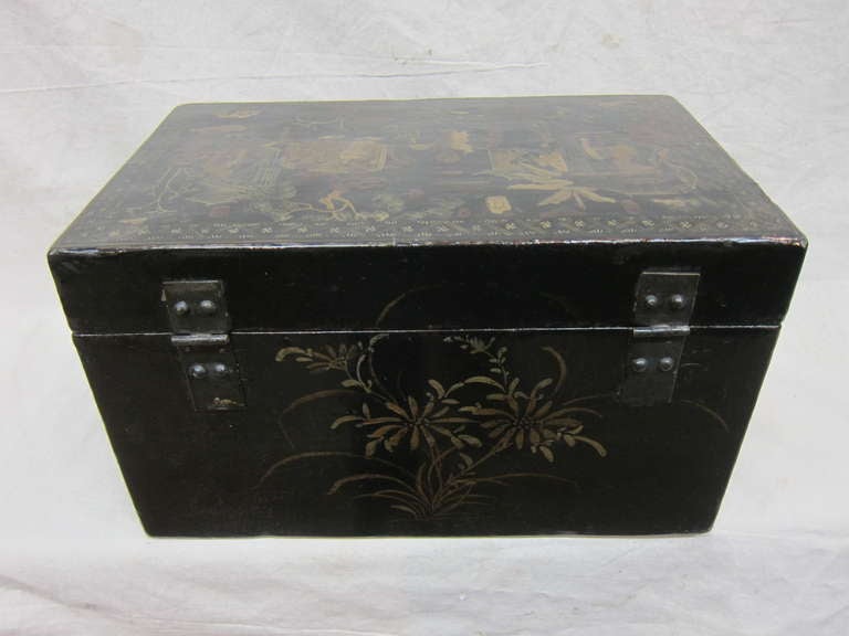 19th Century Chinoiserie Painted Box