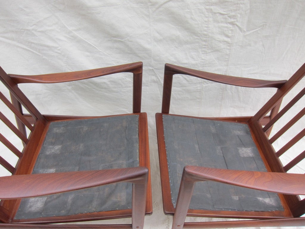 A Pair Koford Larsen Midcentury Lounge Chairs 1