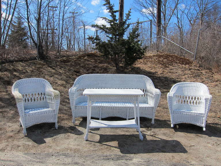 Antique Wicker Set four piece For Sale at 1stDibs