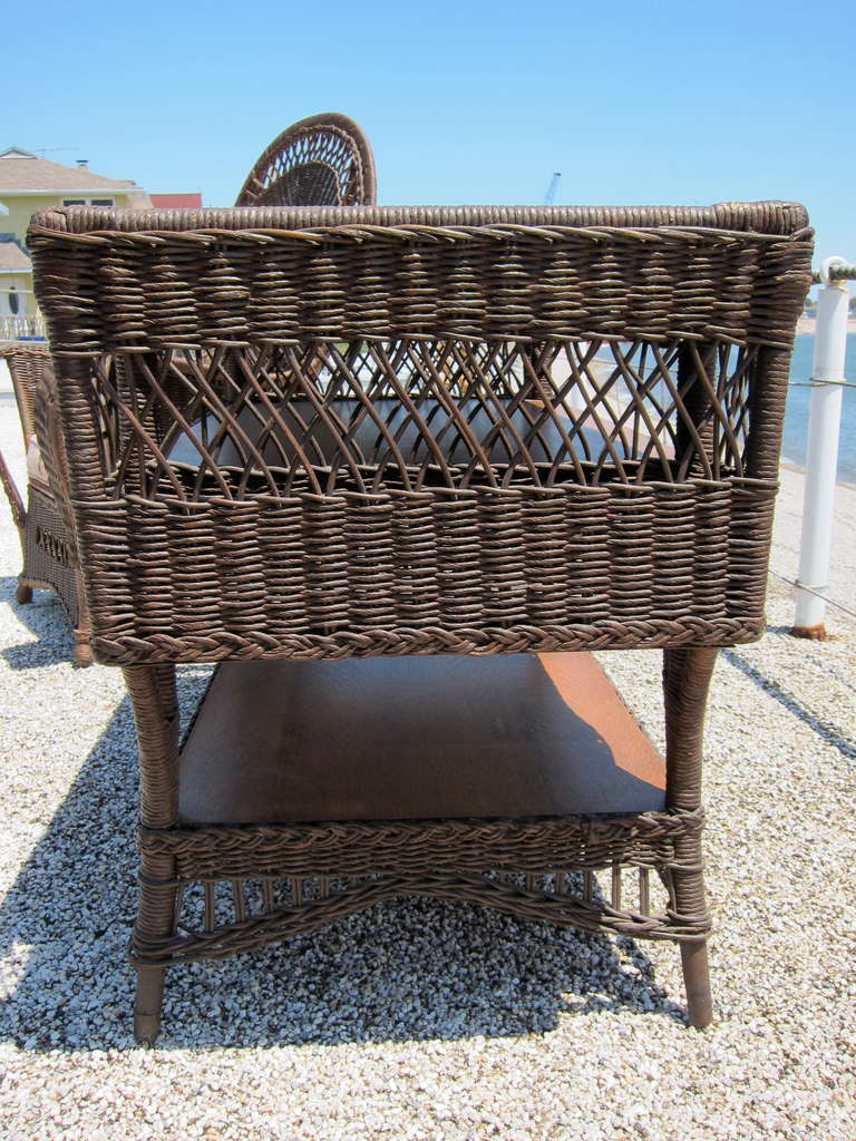 Antique Wicker Library Table In Good Condition In Old Saybrook, CT