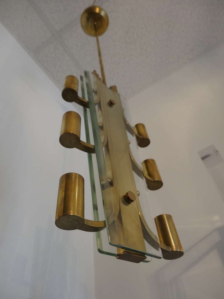 Mid Century Glass and Brass Italian Chandelier In Excellent Condition In Miami, FL