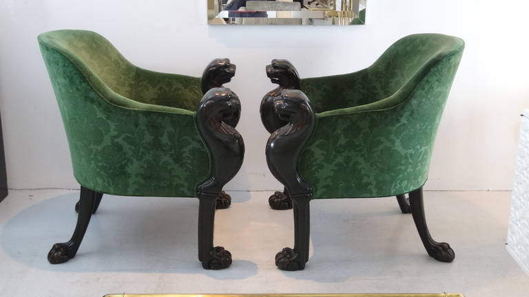 Sublime Pair of Chairs by Baker In Excellent Condition In Miami, FL