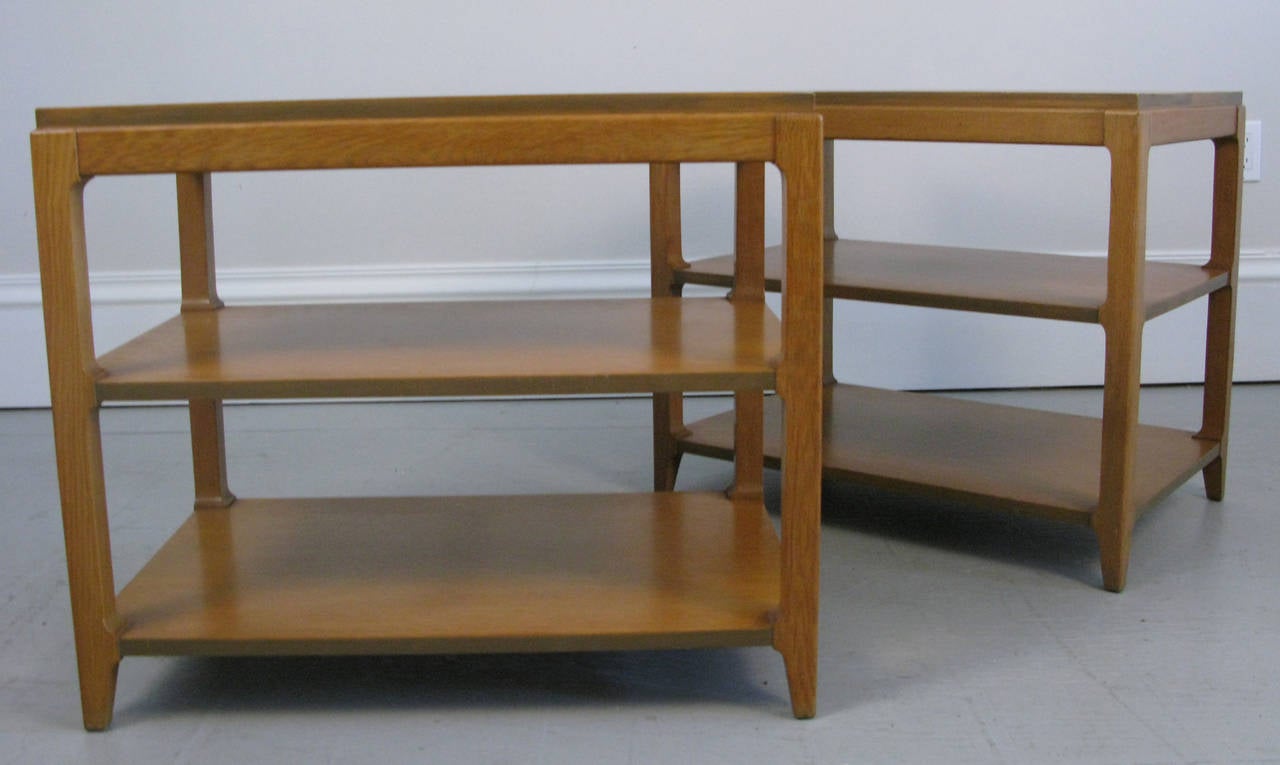 A nice pair of Mid-Century tables that can be used end, side or bedside. Nice linear sleek look. In original finish.