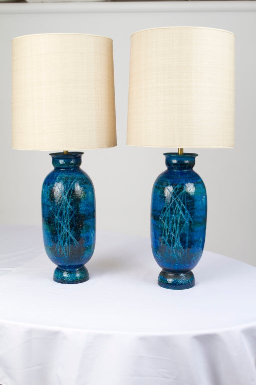 Monumental Pair of Pottery Sgrafito Lamps in Brilliant Blue Turquise Glaze , Bitossi for Raymor, Italian, Circa 1960