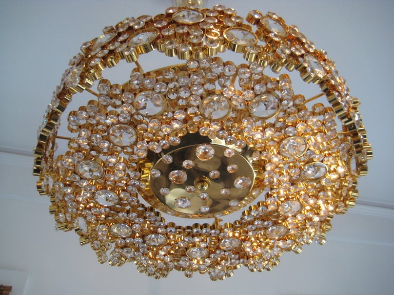 20th Century,  Gilded & Crystal Encrusted Palwa  Chandelier In Excellent Condition In Sag Harbor, NY