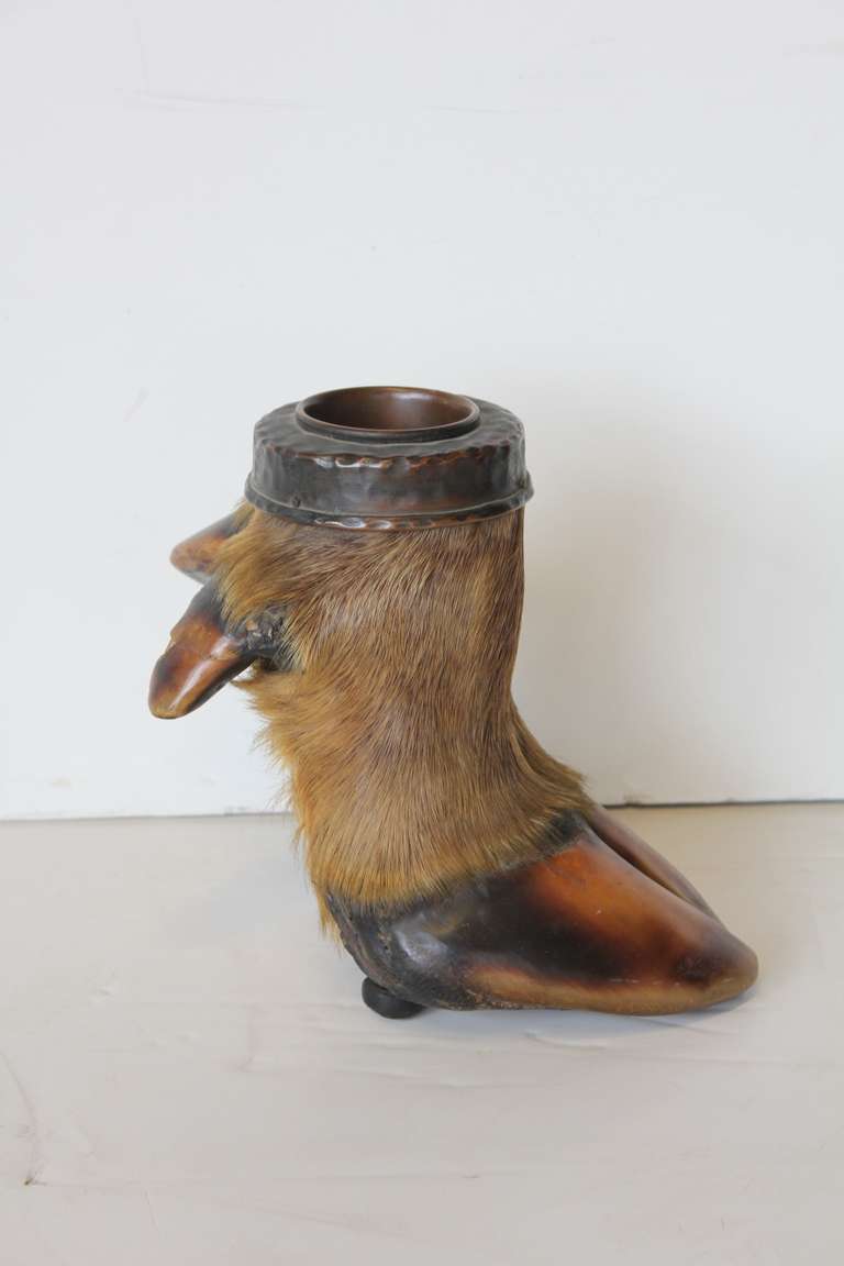 hoof ashtray