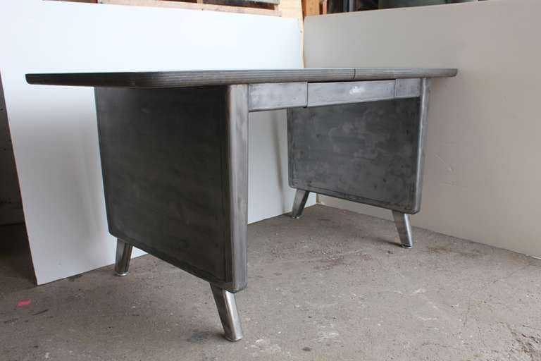 Great Machine Age newly refinished metal desk with one drawer.