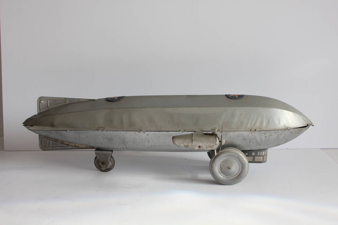 North American 1930s Metal Zeppelin Model