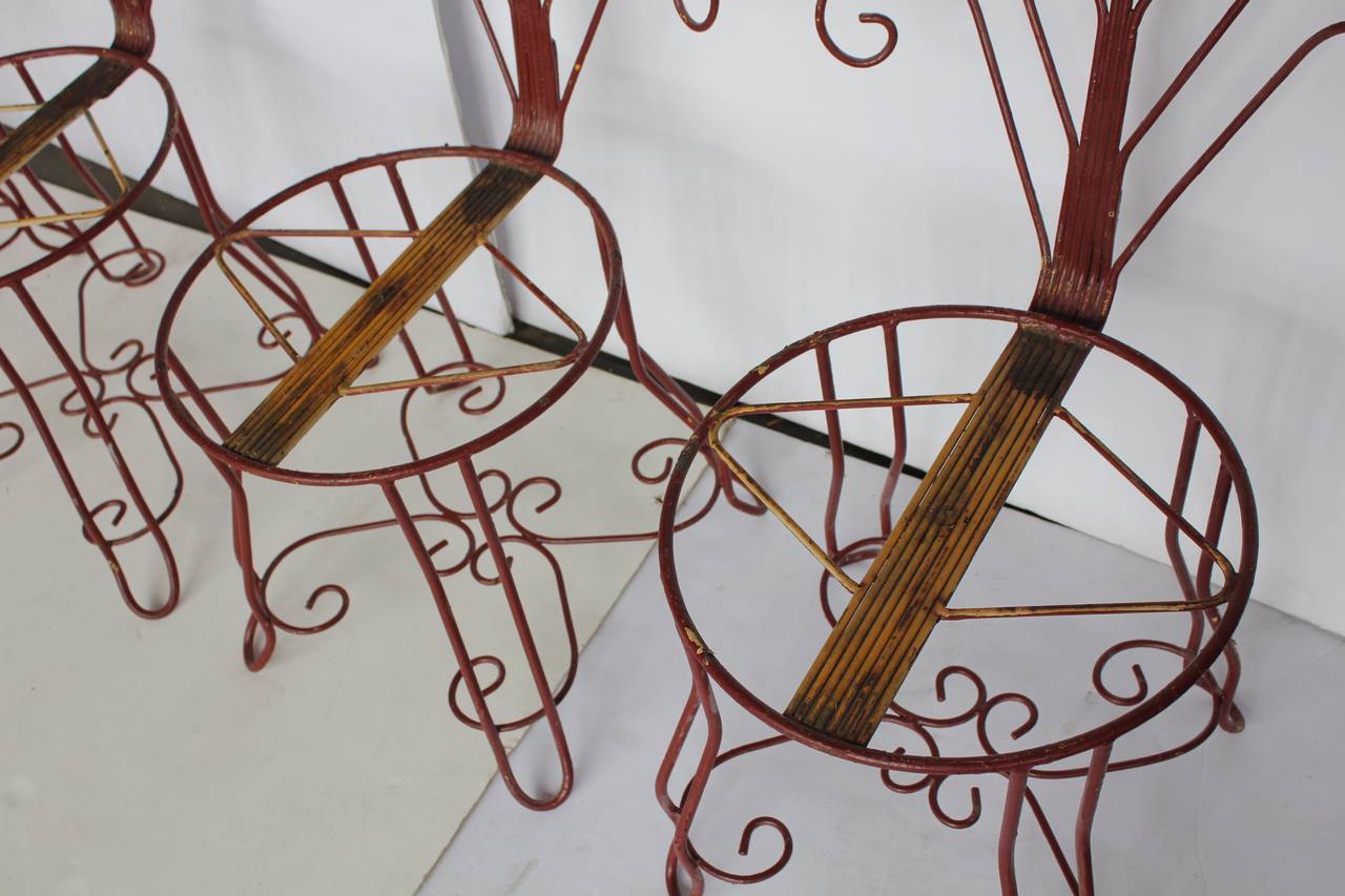 1930s French Iron Garden Chairs In Good Condition For Sale In Chicago, IL
