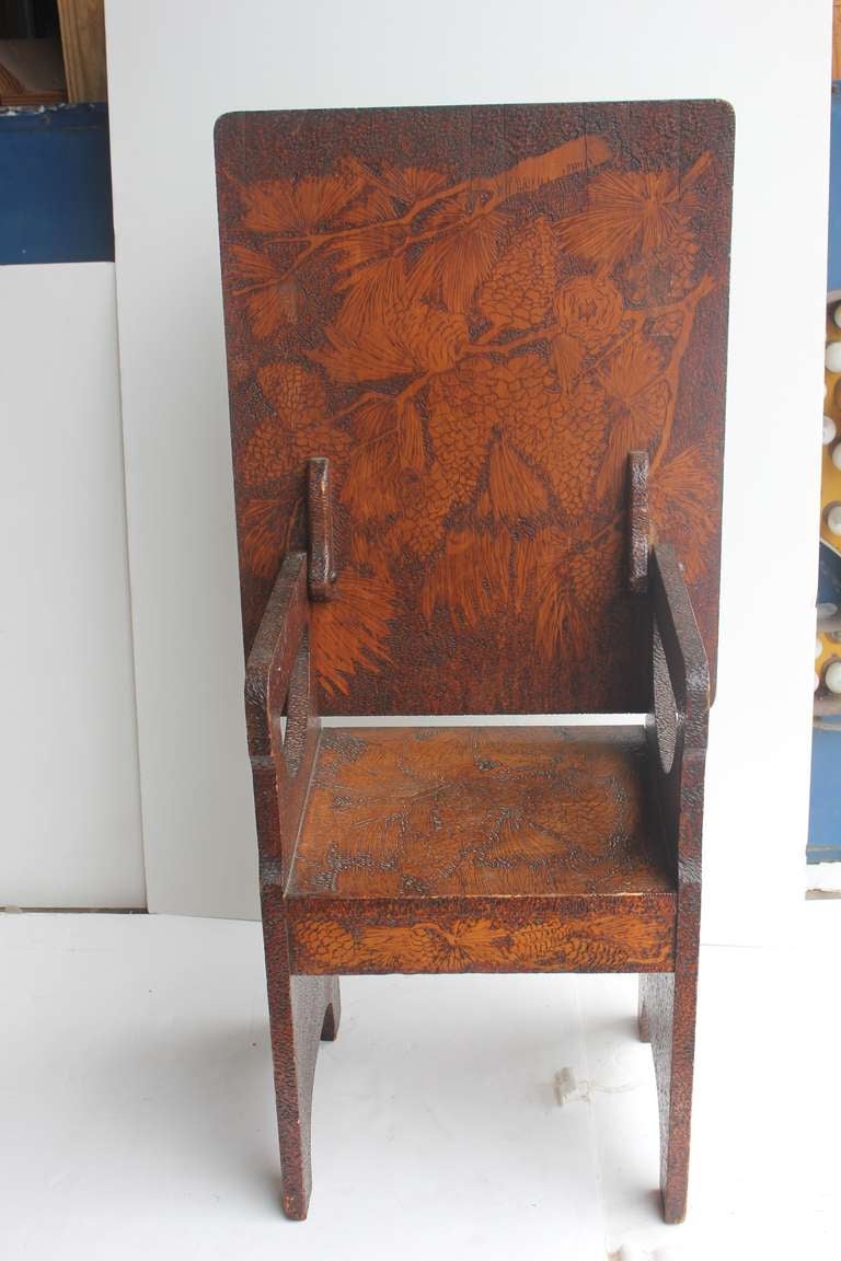 Folk Art Hand Made Wooden Chair/Table (Volkskunst) im Angebot