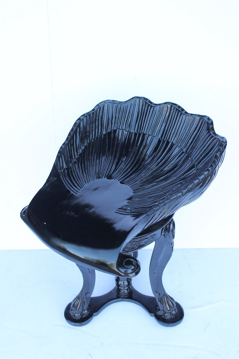 19th Century Lacquered Italian Shell Shaped Grotto Stool
