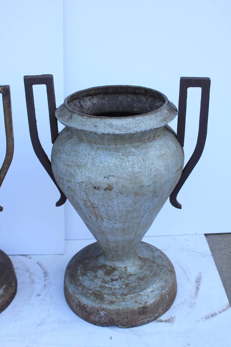 Antique Oversized Cast Iron Urn Planters In Good Condition In Chicago, IL