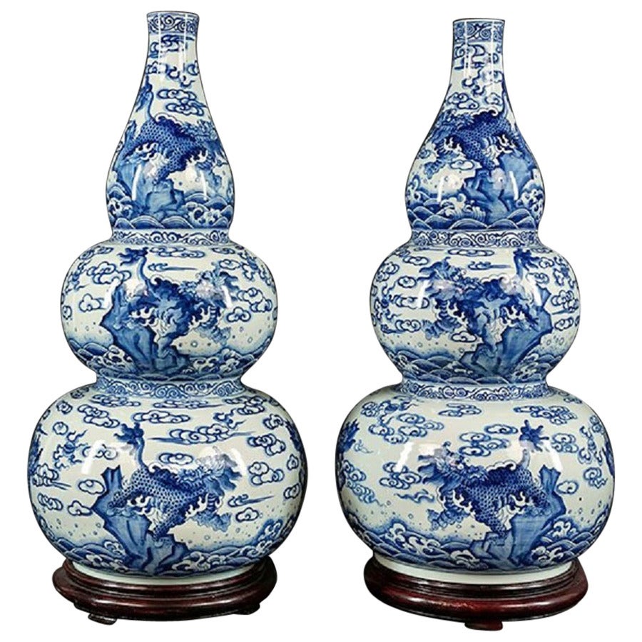 Large Stylish Pair of Chinese Blue & White Triple Gourd Porcelain Vases For Sale